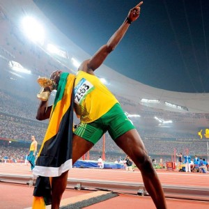 爱游戏-“震撼冲撞：惊心动魄的碰撞现场”，震撼一下