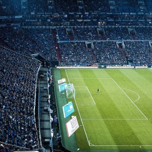 爱游戏体验-伊朗队在巴黎奥运会比赛中展现出高效的传球配合，伊朗 转播奥运会