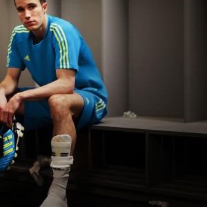 爱游戏-_都市穿越跑：在城市中探索未知_，穿越到都市生活