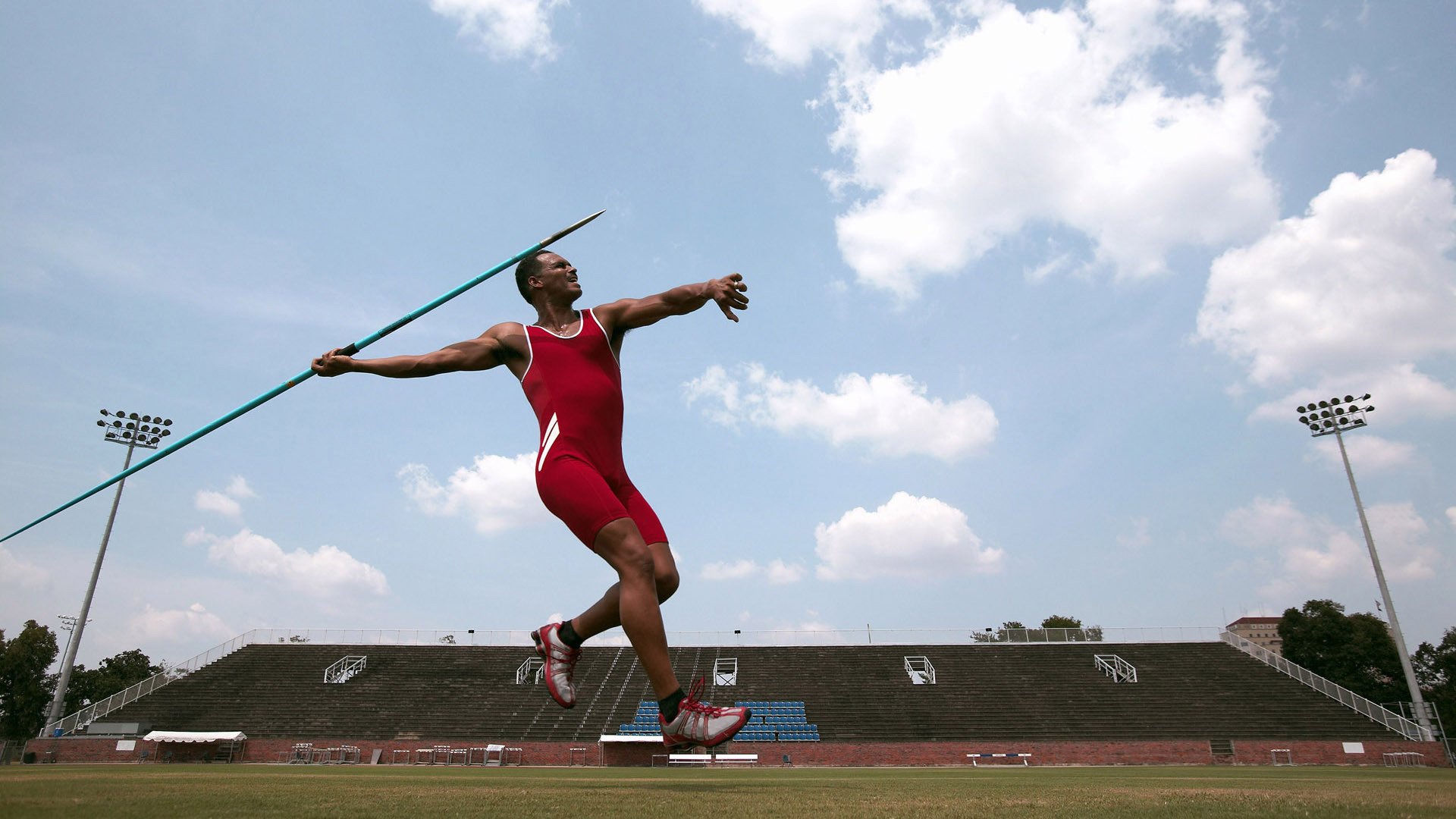 _新赛制亮点：快速节奏引领比赛新风尚_，节奏感强的比赛歌曲